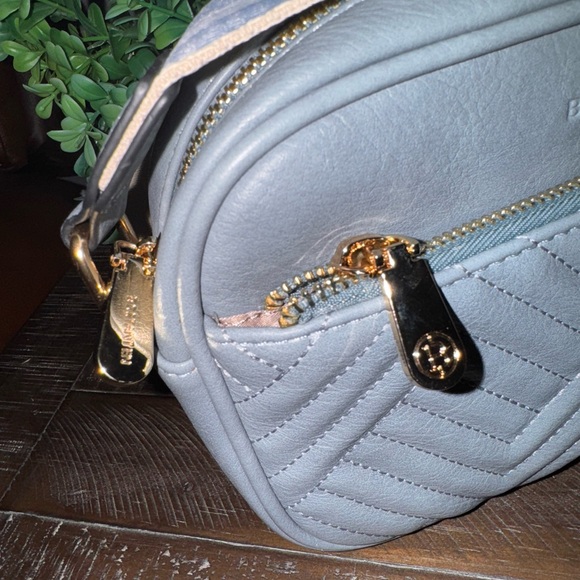 BOSTANTEN Quilted Crossbody Bag - Picture 3 of 7